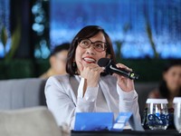 Acting CEO PT Home Credit Indonesia, Sylvia Lazuarni saat menyampaikan pemaparan dalam Multifinance CEO Gathering 2026 di Jakarta, Selasa (11/8/2026). (CNBC Indonesia/Tri Susilo)