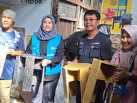 Bersama Komunitas pemberdayaan Rappo, masyarakat Makassar ubah sampah jadi furnitur/Khoirul Anam