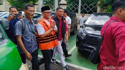 Bupati Nonaktif Lampung Tengah Ardito Dituntut 7 Tahun Penjara