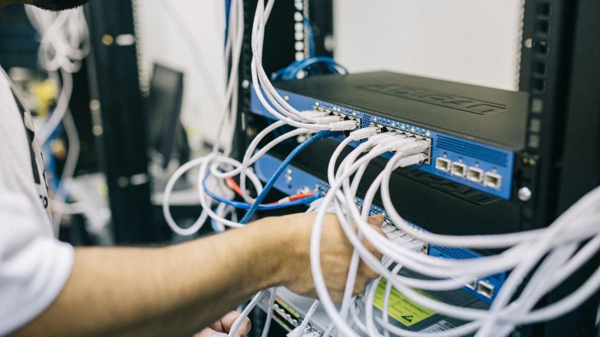 Citizen Protests in Texas Force Government to Cancel Data Center Project