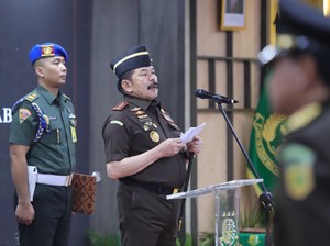 Jaksa Agung Minta Kajati Beri Perhatian Kasus Terkait Hajat Hidup Masyarakat