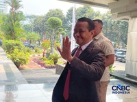 Menteri ESDM Bahlil Lahadalia datangi Kantor Menteri Keuangan, Purbaya Yudhi Sadewa, Selasa (11/8/2026). (CNBC Indonesia/Firda Dwi Muliawati)