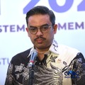 Menteri UMKM, Maman Abdurrahman saat doorstop usai acara UMKM Finance Summit 2026 dengan tema "Penguatan Akses Pembiayaan dan Ekosistem UMKM di Birawa Assembly Hall, Hotel Bidakara Jakarta, Selasa (11/8/2026). (CNBC Indonesia/Muhammad Sabki)