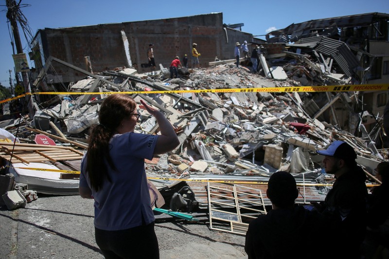 Suasana pasca gempa bumi, di Cali, Kolombia, Senin (10/8/2026). (REUTERS/Christian EscobarMora)