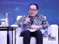 Chairman Indonesia Mining Institute, Prof. Irwandy Arif saat menyampaikan pemaparan dalam Mindialogue dengan tema Komoditas untuk Negeri: Strategi Penguatan Cadangan Mineral untuk Stabilitas dan Kedaulatan Ekonomi RI di Jakarta, Rabu (12/8/2026). (CN