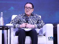 Chairman Indonesia Mining Institute, Prof. Irwandy Arif saat menyampaikan pemaparan dalam Mindialogue dengan tema Komoditas untuk Negeri: Strategi Penguatan Cadangan Mineral untuk Stabilitas dan Kedaulatan Ekonomi RI di Jakarta, Rabu (12/8/2026). (CN