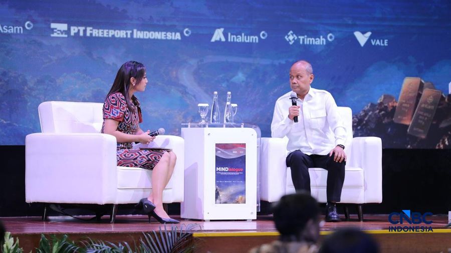 Chief Technology Officer Danantara, Sigit Puji Santosa menyampaikan pemaparan dalam Mindialogue dengan tema Komoditas untuk Negeri: Strategi Penguatan Cadangan Mineral untuk Stabilitas dan Kedaulatan Ekonomi RI di Jakarta, Rabu (12/8/2026). (CNBC Ind