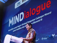 Direktur Utama MIND ID, Maroef Sjamsoeddin saat menyampaikan sambutan dalam Mindialogue dengan tema Komoditas untuk Negeri: Strategi Penguatan Cadangan Mineral untuk Stabilitas dan Kedaulatan Ekonomi RI di Jakarta, Rabu (12/8/2026). (CNBC Indonesia/T