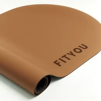 Bukan Cuma Beda Bentuk, Ini Manfaat Matras Yoga Oval untuk Pose Full Stretch