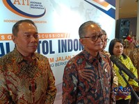 Menteri Pekerjaan Umum (PU) Dody Hanggodo dalam FGD Asosiasi Jalan Tol Indonesia di Jakarta, Rabu (12/8/2026). (CNBC Indonesia/Martyasari Rizky)