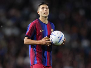 Mau Dilepas Barcelona, Roony Bardghji Malah Cedera