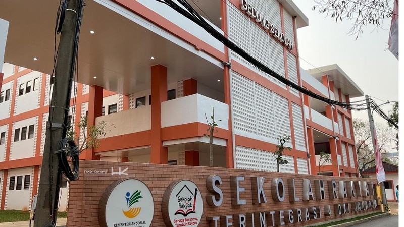 Sekolah Rakyat (SR) DKI Jakarta yang telah diselesaikan pembangunannya oleh PT Hutama Karya (Persero) (Hutama Karya), Selasa (11/8). (Dok. Huama Karya)