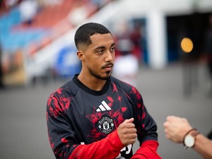 Youri Tielemans Transfer Terbaik Musim Panas Ini