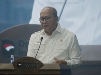 CEO Danantara/Menteri Investasi dan Hilirisasi Rosan Perkasa Roeslani. (YouTube/Sekretariat Presiden)