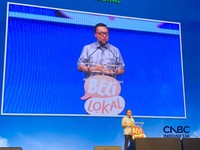 Deputi Bidang Koordinasi Pemberdayaan Ekonomi Masyarakat dan Pelindungan Pekerja Migran Kemenko Pemberdayaan Masyarakat, Leontinus Alpha Edison dalam acara Perayaan Kolaborasi Beli LokalTokopediadan TikTok Shop Indonesia, di Jakarta, Kamis (13/8/2026