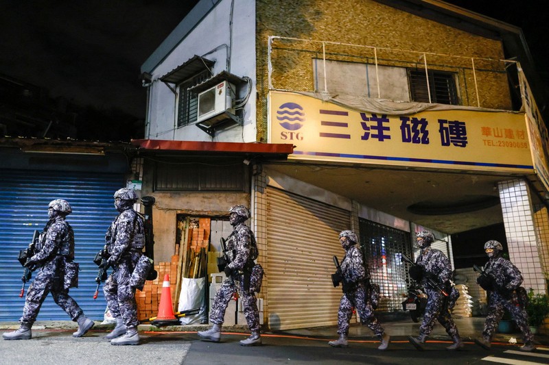 Latihan yang merupakan bagian dari latihan militer tahunan Han Kuang di Taipei< taiwam, Kamis (13/8/2026). (REUTERS/Ann Wang)