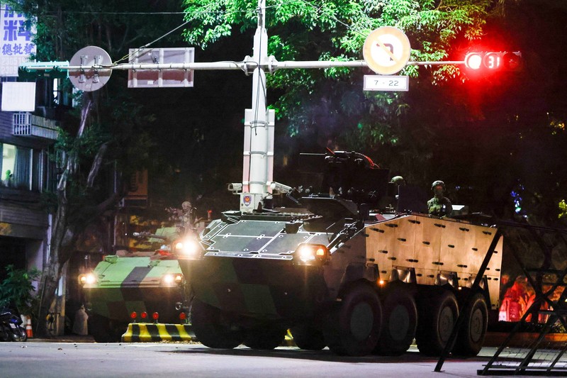 Latihan yang merupakan bagian dari latihan militer tahunan Han Kuang di Taipei< taiwam, Kamis (13/8/2026). (REUTERS/Ann Wang)