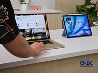 MacBook dan iPad. (CNBC INdonesia/Intan)