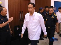 Menteri Keuangan, Purbaya Yudhi Sadewa saat Konferensi Pers Penindakan Penyelundupan Ekspor Emas KPU Bea dan Cukai Tipe C Soekarno-Hatta, di Aula Gedung B KPU Bea dan Cukai Soekarno Hatta, Tangerang, Banten, Kamis (13/8/2026). (CNBC Indonesia/Muhamma