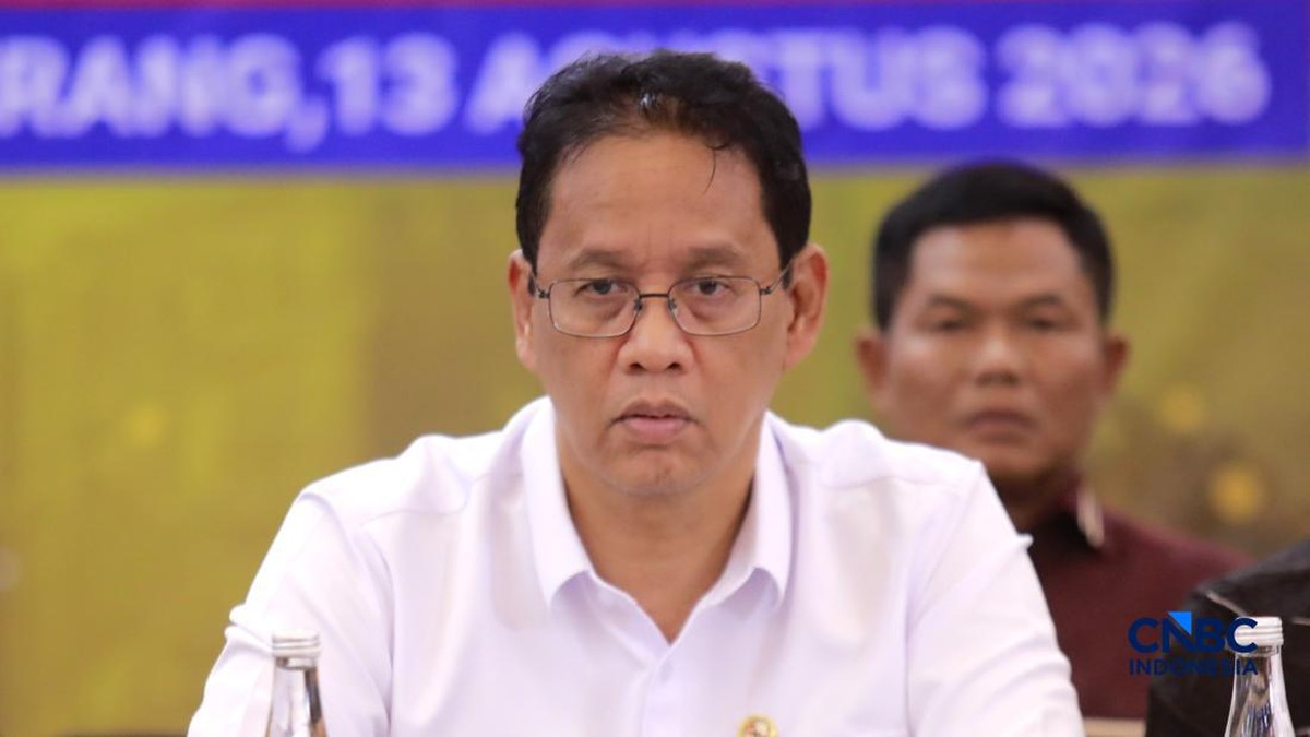 Purbaya Buka Suara soal 2 Pegawai Pajak Terseret Kasus Toba Pulp