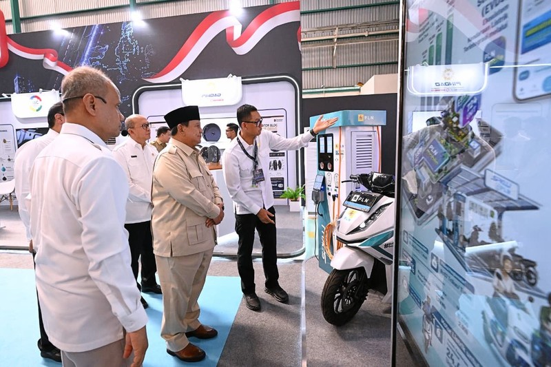 Presiden Prabowo Subianto saat acara pluncuran Motor Listrik Nasional (Molinas) pada Kamis (13/8/2026). (Dok. Sekretariat Presiden)