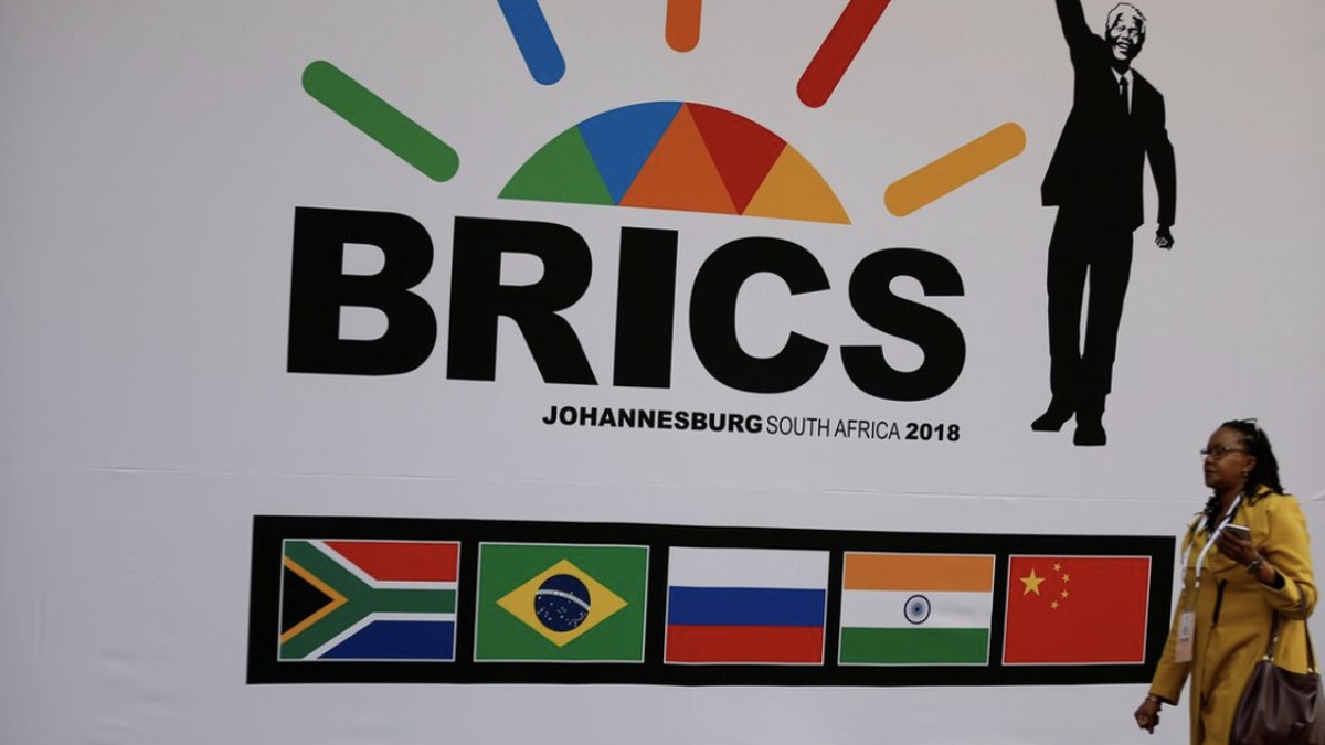 BRICS Selangkah Lagi 'Buang Dolar', Buat Mata Uang Baru