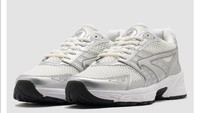 Nggak Harus Sneakers Impor, Ace Neptune Ini Bawa Gaya Y2K Buatan Lokal 