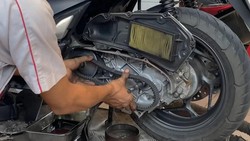Ternyata Ini Penyebab Gredek di Motor Matic