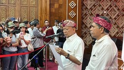 Ada Warga Israel Buka Bisnis di Bali, Ini Respons Koster