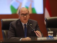 Kepala Badan Pengelola Investasi Daya Anagata Nusantara Rosan Perkasa Roeslani memberi pemaparan saat  Konferensi pers terkait RAPBN & Nota Keuangan Tahun Anggaran 2027 di Aula Cakti Buddhi Bakti, kantor pusat Direktorat Jenderal Pajak Kementerian Ke