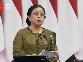 Ketua DPR RI, Puan Maharani menyampaikan pidato di Gedung Nusantara, Kompleks Parlemen Senayan, Jakarta Pusat, Jumat (14/8/2026). (YouTube/Sekretariat Presiden)