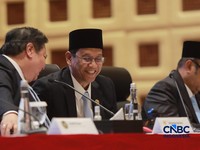 Menteri Keuangan Purbaya Yudhi Sadewa dan Menteri Koordinator Bidang Perekonomian, Airlangga Hartarto saat  Konferensi pers terkait RAPBN & Nota Keuangan Tahun Anggaran 2027 di Aula Cakti Buddhi Bakti, kantor pusat Direktorat Jenderal Pajak Kementeri