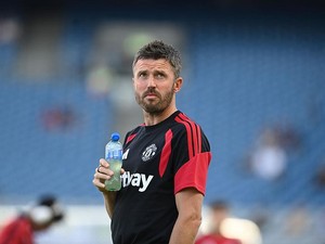 Derby Manchester: Carrick Selalu Menang Vs Maresca dan Man City