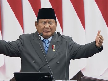 residen Prabowo Subianto saat menyampaikan pidato dalam rangka penyampaiaan RUU APBN 2027 dan Nota Keuangan, di Gedung Nusantara, Kompleks Parlemen Senayan, Jakarta Pusat, Jumat (14/8/2026). (YouTube/Sekretariat Presiden)