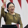 Ketua DPR RI, Puan Maharani menyampaikan pidato di Gedung Nusantara, Kompleks Parlemen Senayan, Jakarta Pusat, Jumat (14/8/2026)