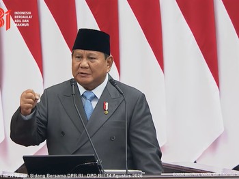 Presiden Prabowo Subianto saat berpidato di Sidang Tahunan MPR di Jakarta, Jumat (14/8).
