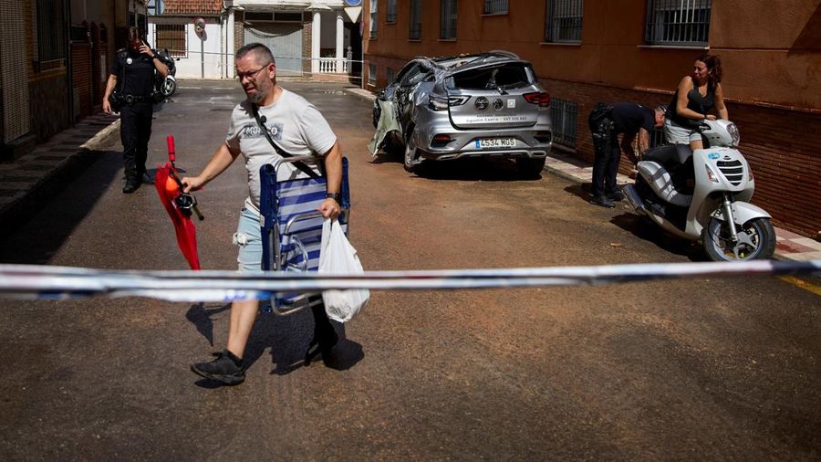Gempa bumi berkekuatan magnitudo 5,0 mengguncang Kota Granada, Spanyol selatan, pada Sabtu dini hari, Sabtu (15/8/2026). (REUTERS/Fermin Rodriguez)