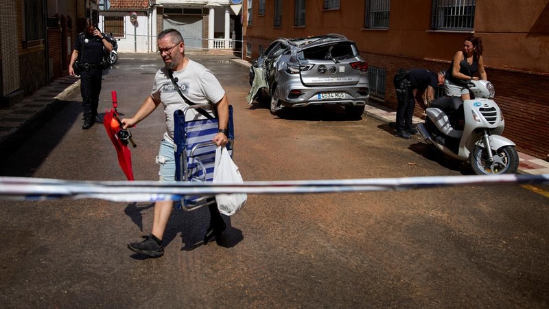 Gempa bumi berkekuatan magnitudo 5,0 mengguncang Kota Granada, Spanyol selatan, pada Sabtu dini hari, Sabtu (15/8/2026). (REUTERS/Fermin Rodriguez)