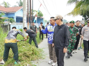 Dari Bersih-bersih hingga Serap Aspirasi, Rico Waas Turun di 21 Kecamatan