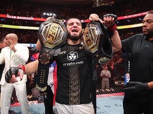 Sejarah! Islam Jadi Petarung UFC dengan Kemenangan Beruntun Terbanyak