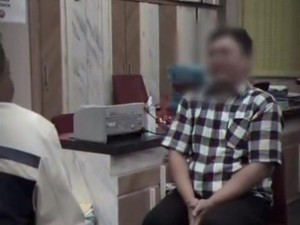 7 Fakta Tingkah Aneh Ojol Pelempar Molotov di 2 Pos Polisi Surabaya