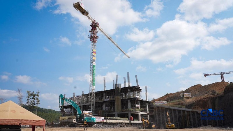 Suasana area proyek pembangunan Kawasan Yudikatif di KIPP Ibu Kota Nusantara (IKN), Penajam Paser, Kalimantan Timur, Minggu (16/8/2026). (CNBC Indonesia/Tias Budiarto)