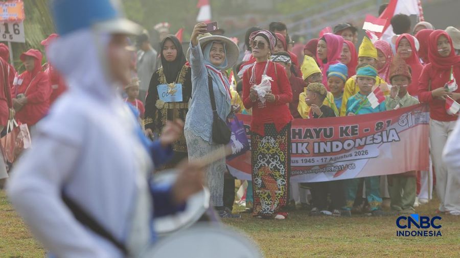 Karnaval kemerdekaan di kawasan RW 05 Inkopad Tajur Halang, Bogor, Jawa Barat, Minggu (16/8/2026) kemarin. (CNBC Indonesia/Muhammad Sabki)