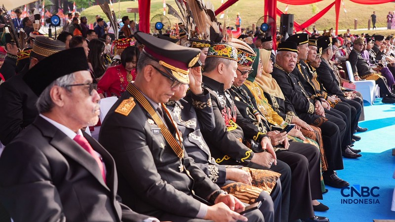 Kepala Otorita Ibu Kota Nusantara (OIKN) Basuki Hadimuljono kembali memimpin upacara HUT ke-81 Kemerdekaan RI di Plaza Seremoni IKN, Penajam Paser Utara, Kalimantan Timur, Senin (17/8/2026). (CNBC Indonesia/Tias Budiarto)