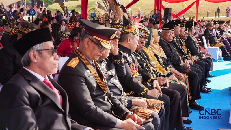 Kepala Otorita Ibu Kota Nusantara (OIKN) Basuki Hadimuljono kembali memimpin upacara HUT ke-81 Kemerdekaan RI di Plaza Seremoni IKN, Penajam Paser Utara, Kalimantan Timur, Senin (17/8/2026).