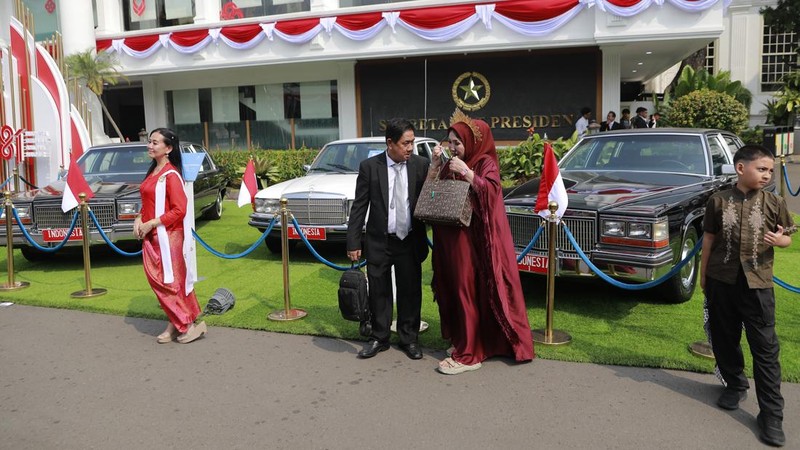 Pameran mobil dinas bersejarah mantan Presiden Republik Indonesia digelar di Kompleks Istana Kepresidenan, Jakarta, dalam rangka memperingati HUT ke-81 Kemerdekaan RI pada Agustus 2026, Jakarta, Senin (17/8/2026).  (CNBC Indonesia/Muhammad Sabki)