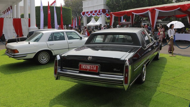 Pameran mobil dinas bersejarah mantan Presiden Republik Indonesia digelar di Kompleks Istana Kepresidenan, Jakarta, dalam rangka memperingati HUT ke-81 Kemerdekaan RI pada Agustus 2026, Jakarta, Senin (17/8/2026).  (CNBC Indonesia/Muhammad Sabki)