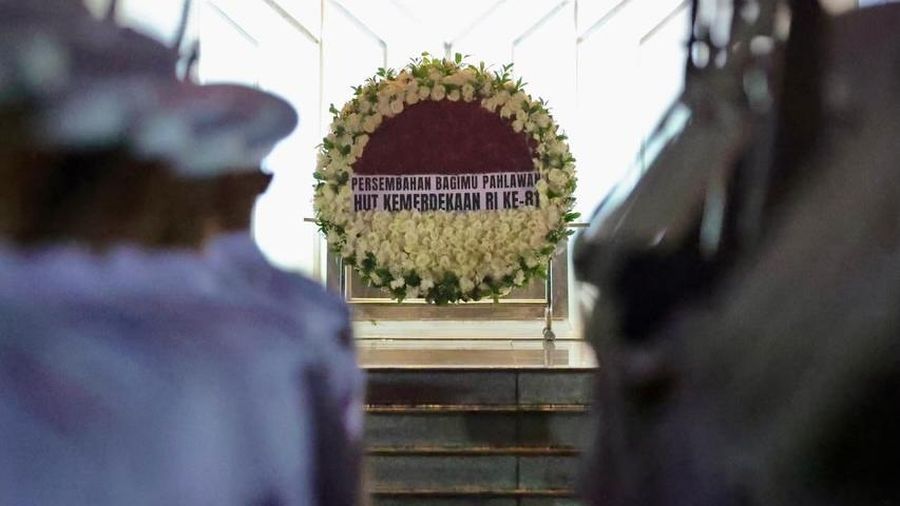 Presiden Prabowo SUbianto memimpin Ziarah Nasional dan Renungan Suci sebagai wujud penghormatan atas jasa para pahlawan bangsa dalam memperjuangkan kemerdekaan. (Dok. Sekretariat Presiden)