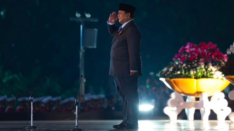 Presiden Prabowo SUbianto memimpin Ziarah Nasional dan Renungan Suci sebagai wujud penghormatan atas jasa para pahlawan bangsa dalam memperjuangkan kemerdekaan. (Dok. Sekretariat Presiden)