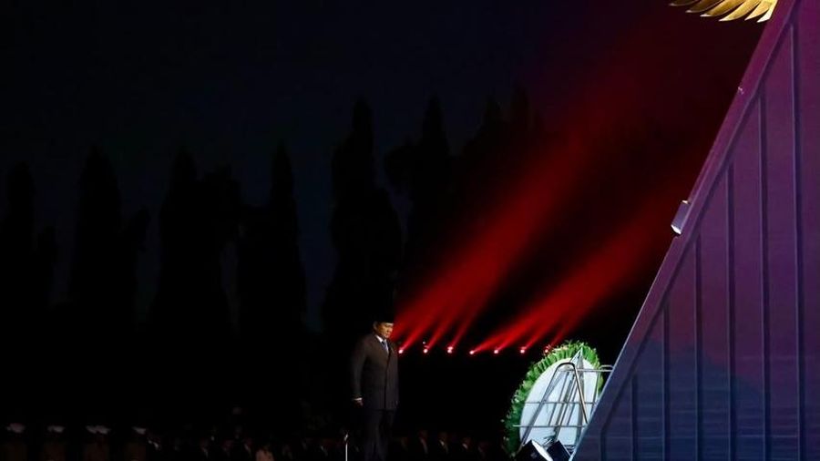 Presiden Prabowo SUbianto memimpin Ziarah Nasional dan Renungan Suci sebagai wujud penghormatan atas jasa para pahlawan bangsa dalam memperjuangkan kemerdekaan. (Dok. Sekretariat Presiden)